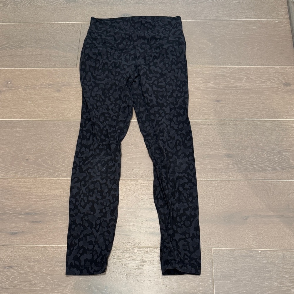 Lululemon Align 25” Black Patterned Leggings
